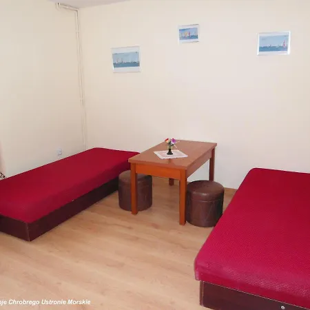 Chrobrego Goscinne W Centrum Blisko Morza أوسترونيه مورسكية