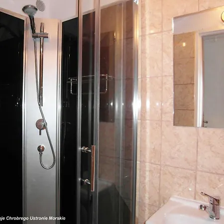 Chrobrego Goscinne W Centrum Blisko Morza 3*