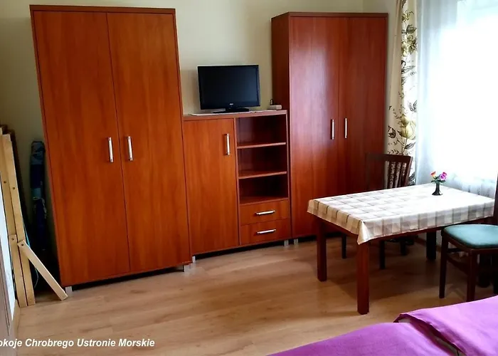 Pensión Chrobrego Goscinne W Centrum Blisko Morza 3*